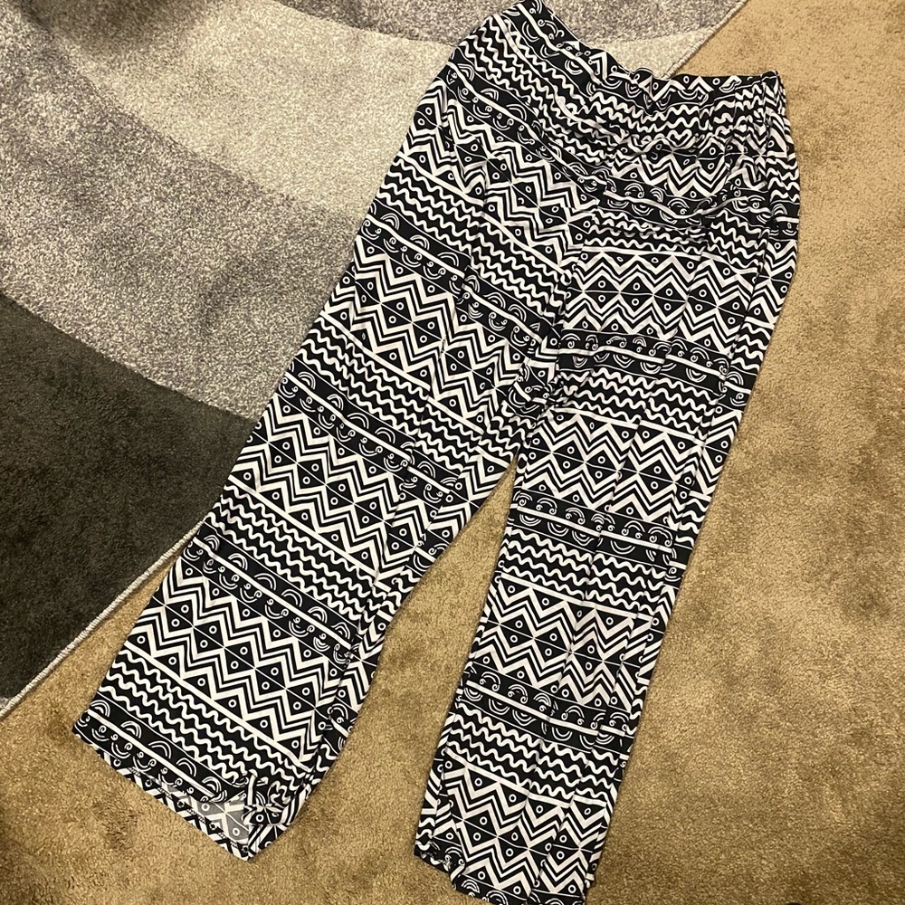 NEW Wide Flow Pants